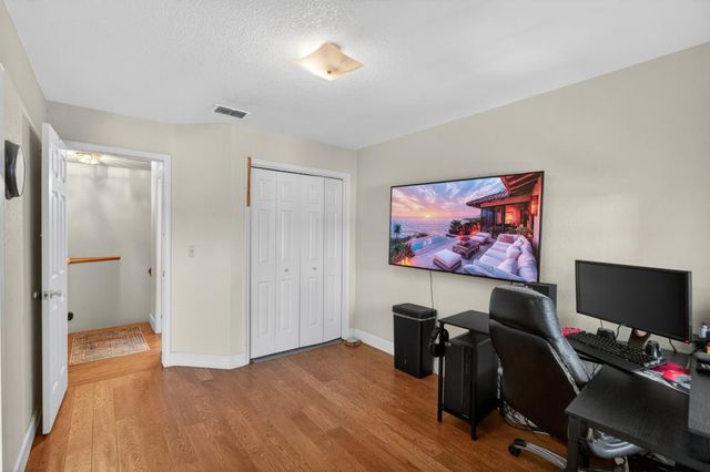 7611 Sunset Ave, Fair Oaks, CA 95628