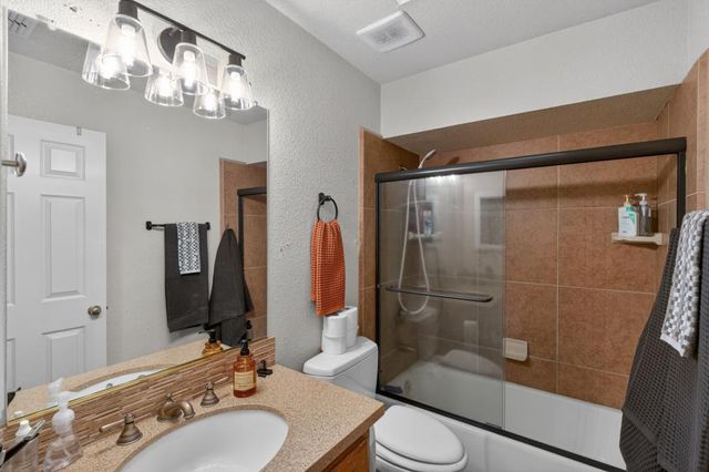 7611 Sunset Ave, Fair Oaks, CA 95628