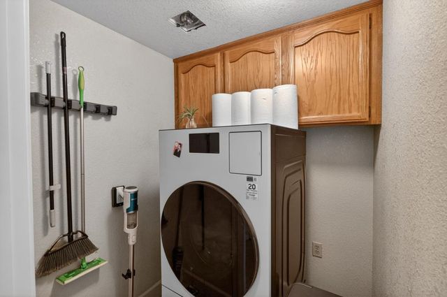 7611 Sunset Ave, Fair Oaks, CA 95628