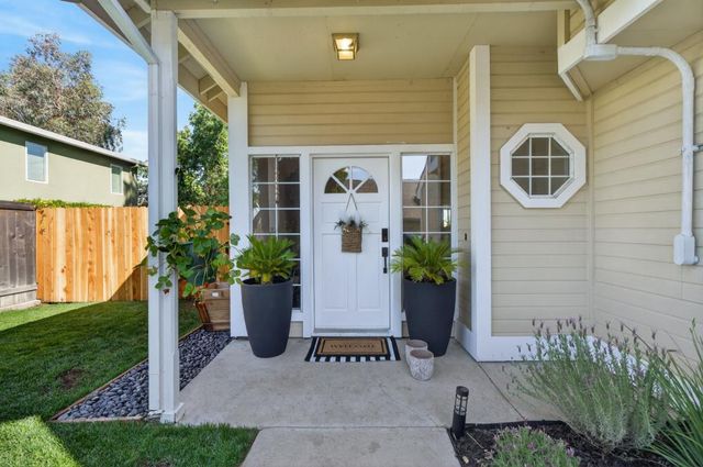 7611 Sunset Ave, Fair Oaks, CA 95628