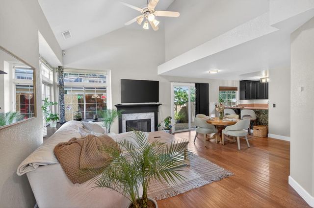 7611 Sunset Ave, Fair Oaks, CA 95628