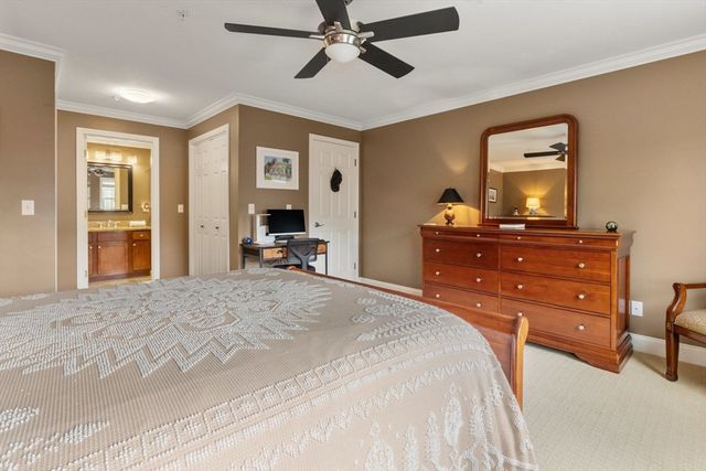 121 Revere St G, Canton, MA 02021