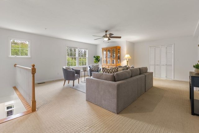 121 Revere St G, Canton, MA 02021