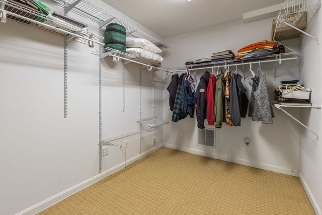 121 Revere St G, Canton, MA 02021