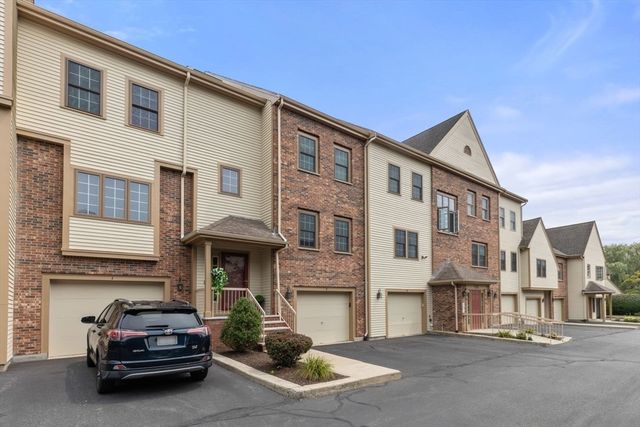 121 Revere St G, Canton, MA 02021