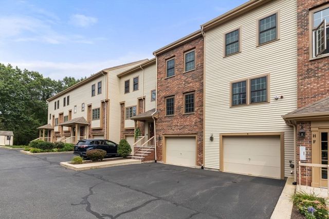 121 Revere St G, Canton, MA 02021