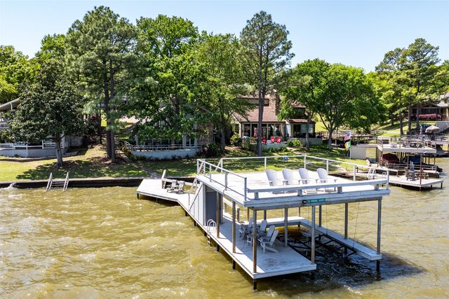513 Winding Shore Drive, Tool, TX 75143