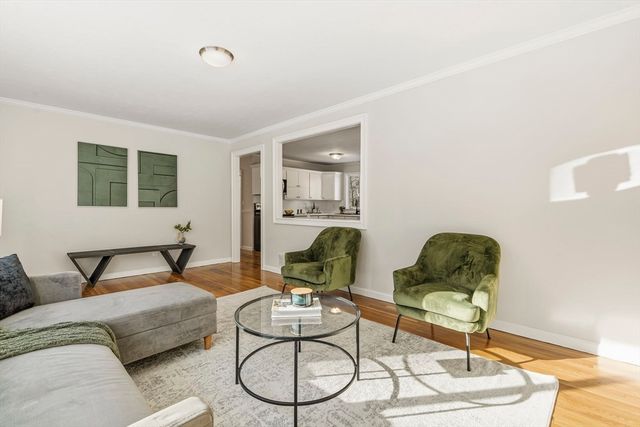 500 Franklin St, Wrentham, MA 02093