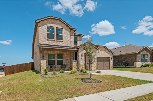 2303 Peregrine Way, Crandall, TX 75114