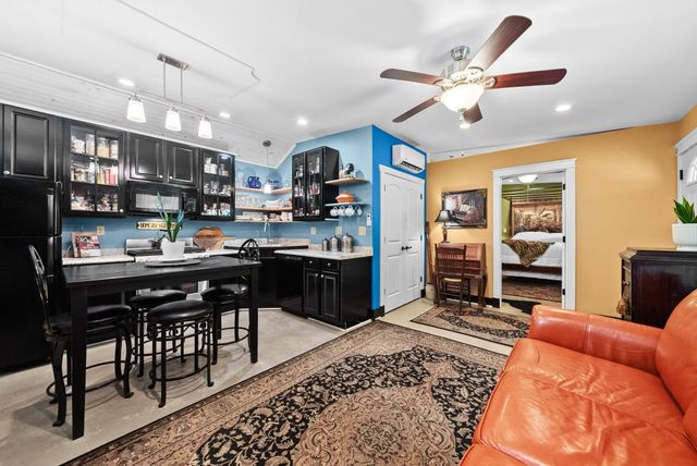 1844 Hogue Rd, Clarksville, TN 37040