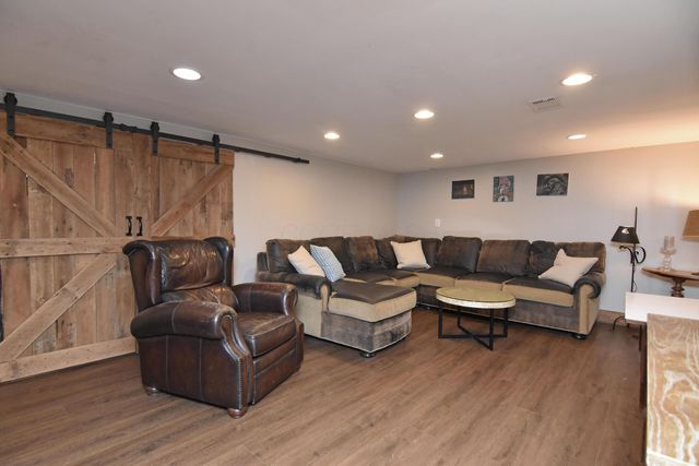 5781 Wilcox Road, Dublin, OH 43016