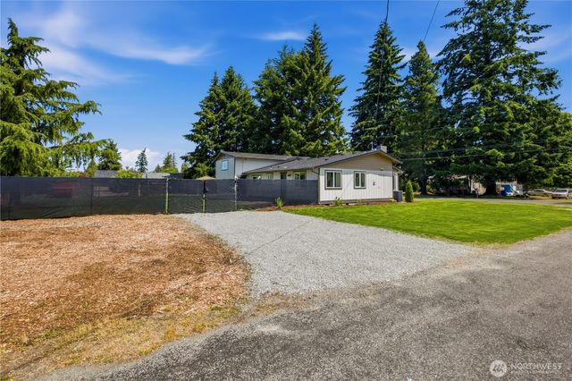 10528 25th Avenue E, Tacoma, WA 98445