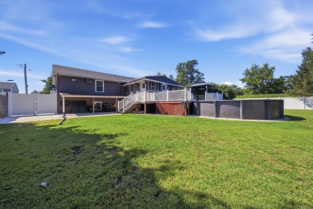 214 Dayton Street, Chicopee, MA 01013