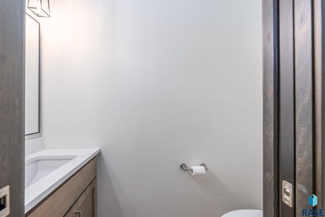 5507 W Liberator Cir Circle, Sioux Falls, SD 57107