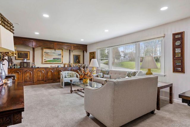 651 Andover Road, Valley Cottage, NY 10989
