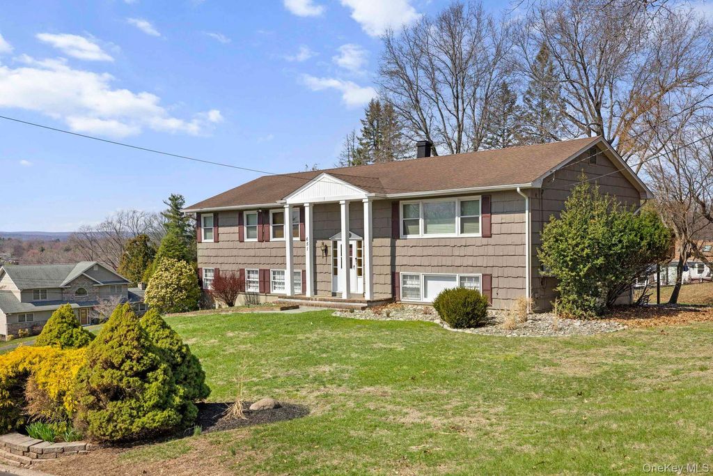651 Andover Road, Valley Cottage, NY 10989