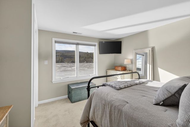 195 East Side Drive, Alton, NH 03809