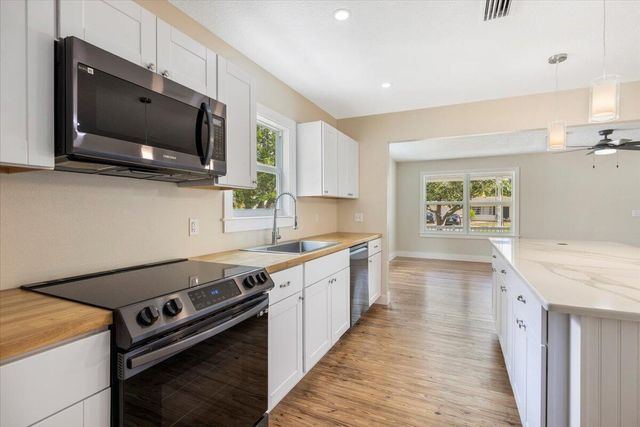 1835 24th Avenue, Vero Beach, FL 32960