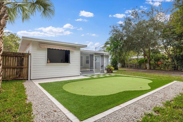 1835 24th Avenue, Vero Beach, FL 32960