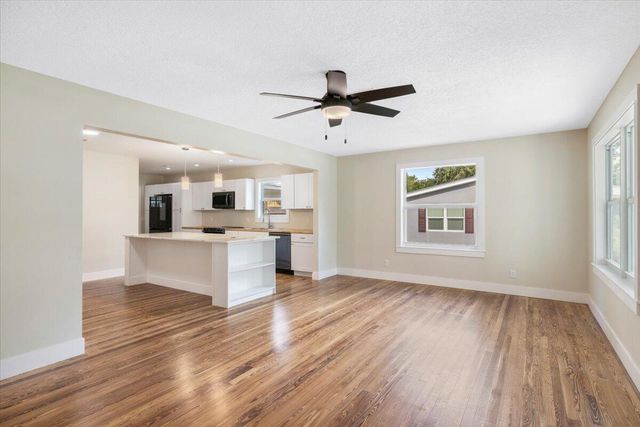 1835 24th Avenue, Vero Beach, FL 32960