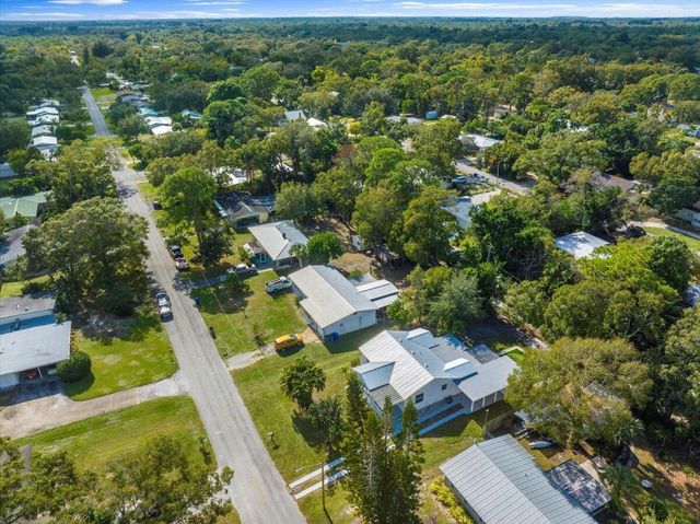 1835 24th Avenue, Vero Beach, FL 32960