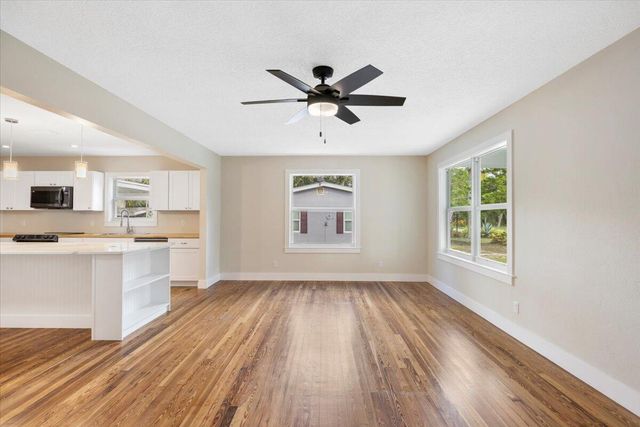 1835 24th Avenue, Vero Beach, FL 32960