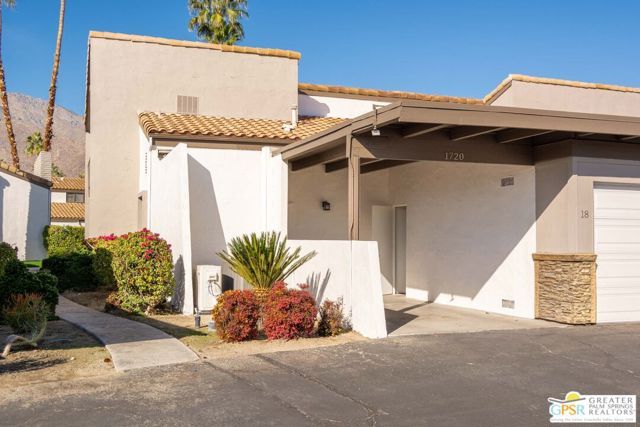 1720 E Camino Parocela, Palm Springs, CA 92264