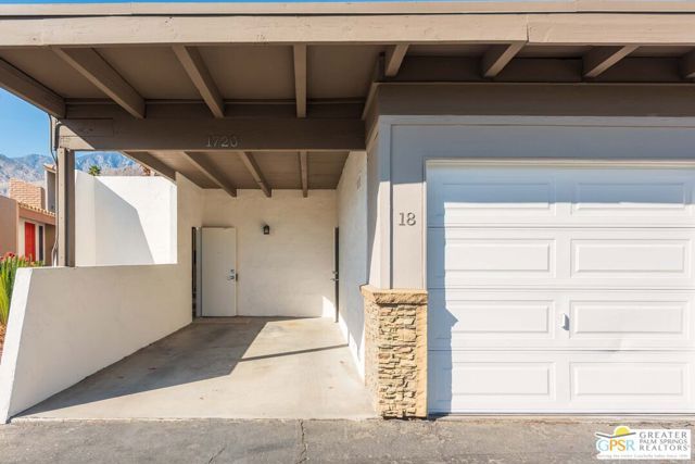 1720 E Camino Parocela, Palm Springs, CA 92264