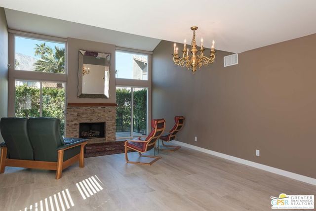 1720 E Camino Parocela, Palm Springs, CA 92264