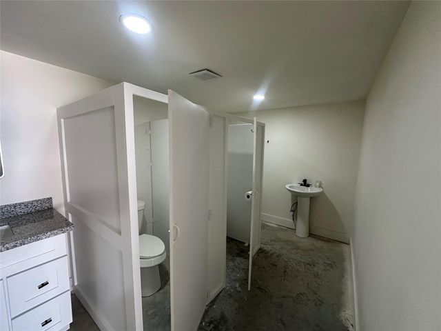 7399 County Road 215, Anderson, TX 77830