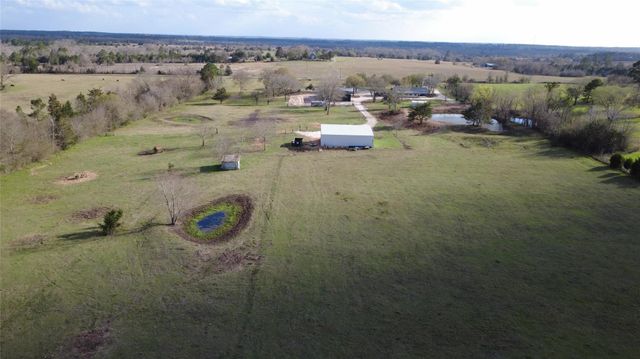 7399 County Road 215, Anderson, TX 77830