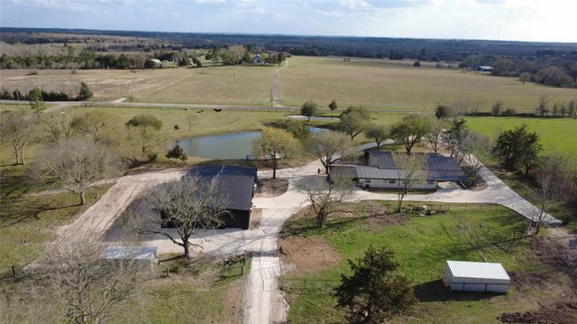 7399 County Road 215, Anderson, TX 77830