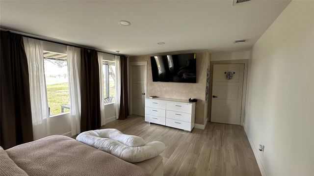 7399 County Road 215, Anderson, TX 77830