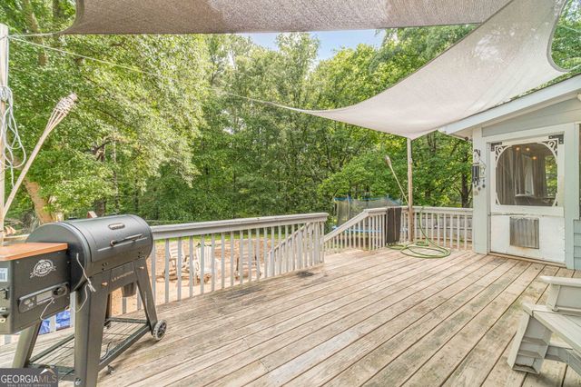 3316 Classic Drive, Snellville, GA 30078