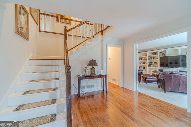 3316 Classic Drive, Snellville, GA 30078