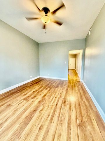 5144 S Hermitage Avenue 2, Chicago, IL 60609