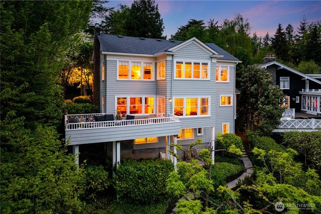 246 Dorffel Drive E, Seattle, WA 98112