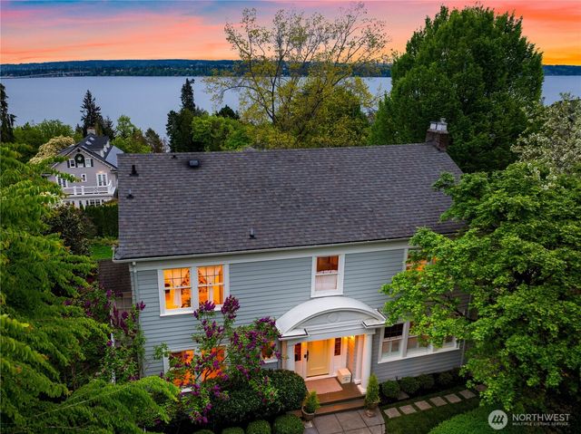 246 Dorffel Drive E, Seattle, WA 98112