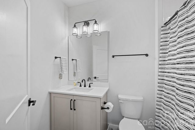 12012 Cambridge Square Drive, Cornelius, NC 28031