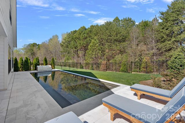 12012 Cambridge Square Drive, Cornelius, NC 28031