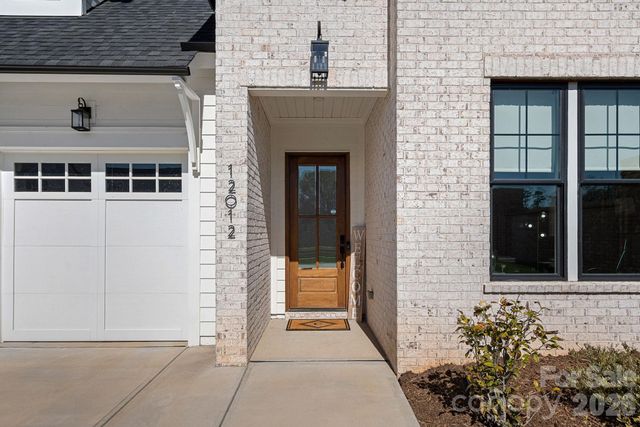 12012 Cambridge Square Drive, Cornelius, NC 28031