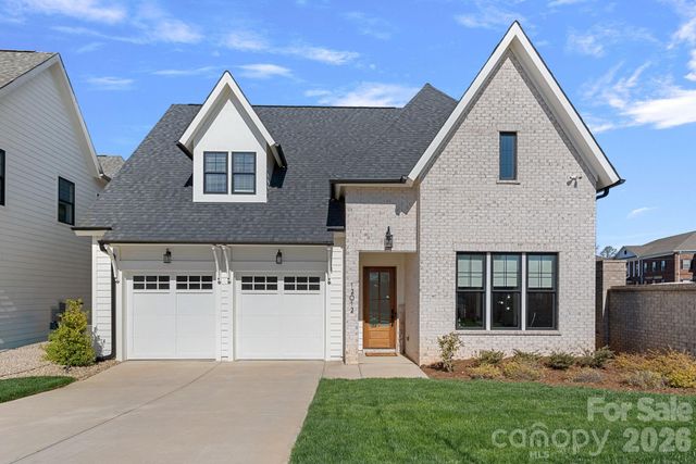 12012 Cambridge Square Drive, Cornelius, NC 28031