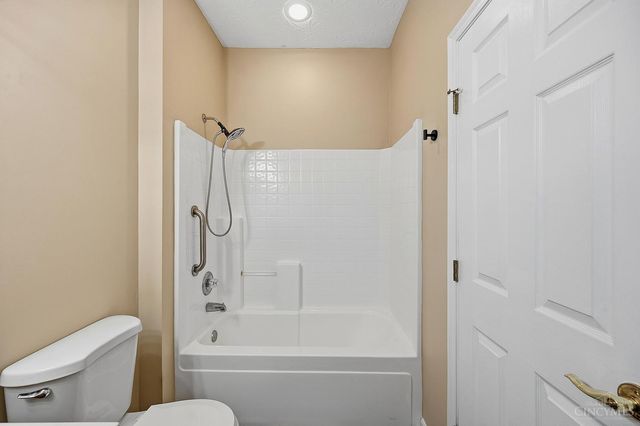 6183 Pondside Drive, Hamilton Twp, OH 45039