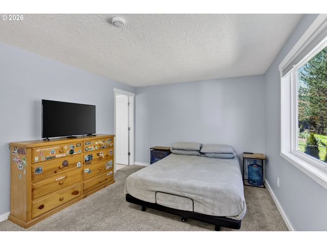 4177 Se 12TH St, Gresham, OR 97080