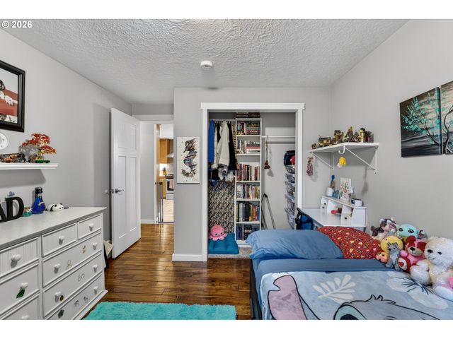 4177 Se 12TH St, Gresham, OR 97080