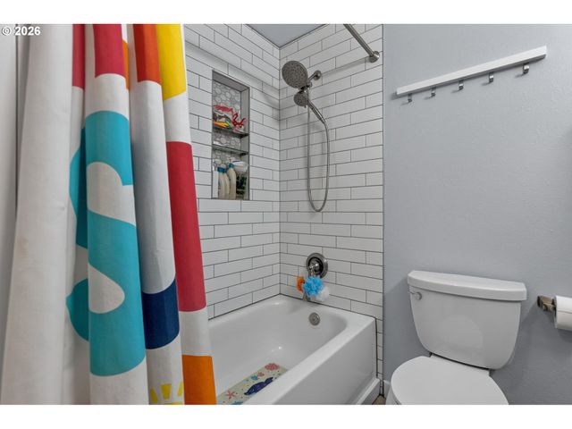 4177 Se 12TH St, Gresham, OR 97080