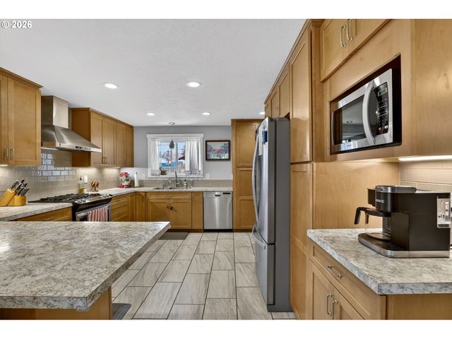 4177 Se 12TH St, Gresham, OR 97080