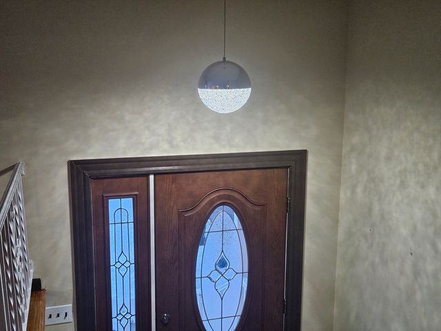 33 Hemlock Ter, Randolph, MA 02368