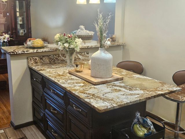 33 Hemlock Ter, Randolph, MA 02368