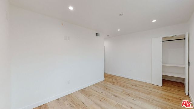 6807 Gloria Avenue 1, Los Angeles, CA 91406